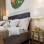 Holt Old Town Luxury With Balcony * Bucareste