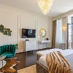 Estalagem Holt Old Town Luxury With Balcony Bucareste