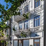 Värdshus Holt Old Town Luxury With Balcony