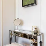 Holt Old Town Luxury With Balcony