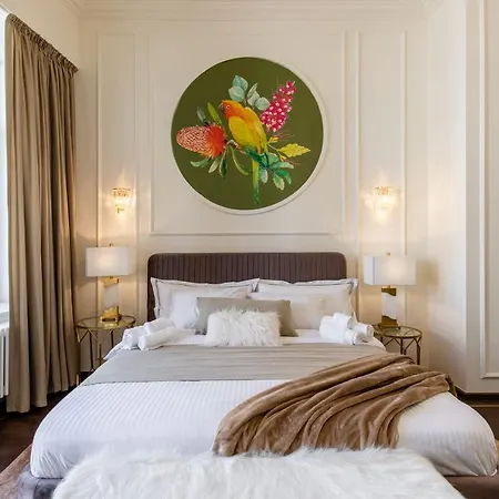 Holt Old Town Luxury With Balcony אורחן בוקרשט
