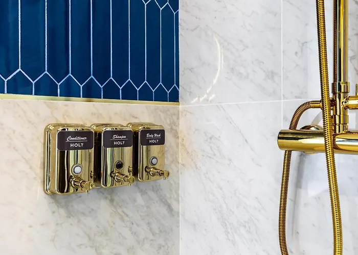 Holt Old Town Luxury With Balcony Estalagem