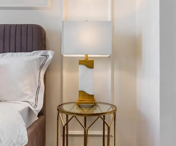 Holt Old Town Luxury With Balcony * Bucareste