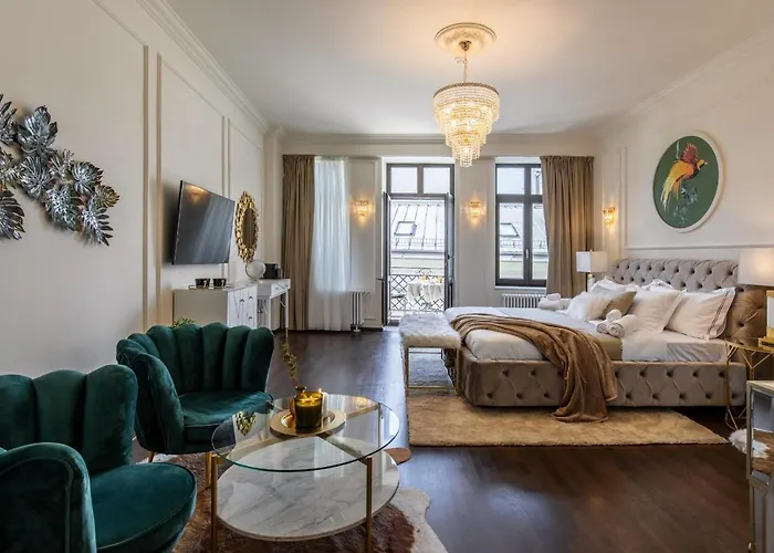 Estalagem Holt Old Town Luxury With Balcony Bucareste