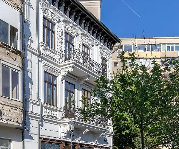 Holt Old Town Luxury With Balcony * Bucarest