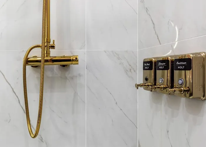 Holt Old Town Luxury With Balcony Locanda