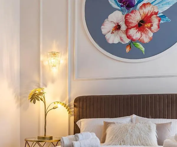 Locanda Holt Old Town Luxury With Balcony